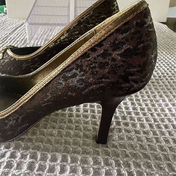 Nickels Women's Gold Leopard Print Open Toe Stiletto Heels Size 9 - Picture 3 of 7